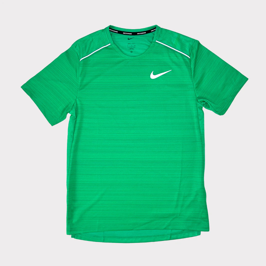 Pine green nike shirt sales