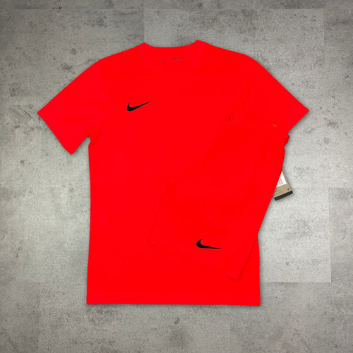 Nike Dri-Fit Training Set - Bright Crimson